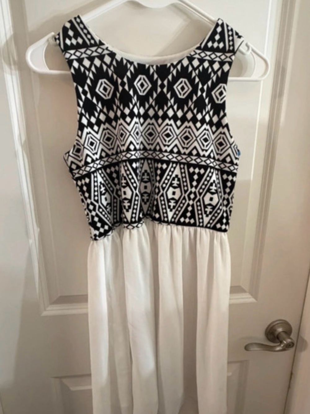 BCX Girl Black and White Aztec Print Top